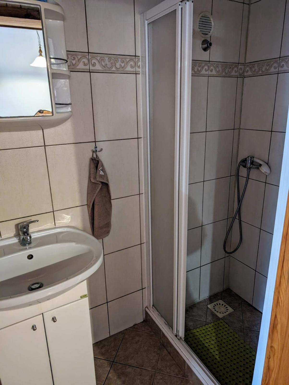 Apartman V Pensionu U Holzaepfelu Červený Kostelec エクステリア 写真