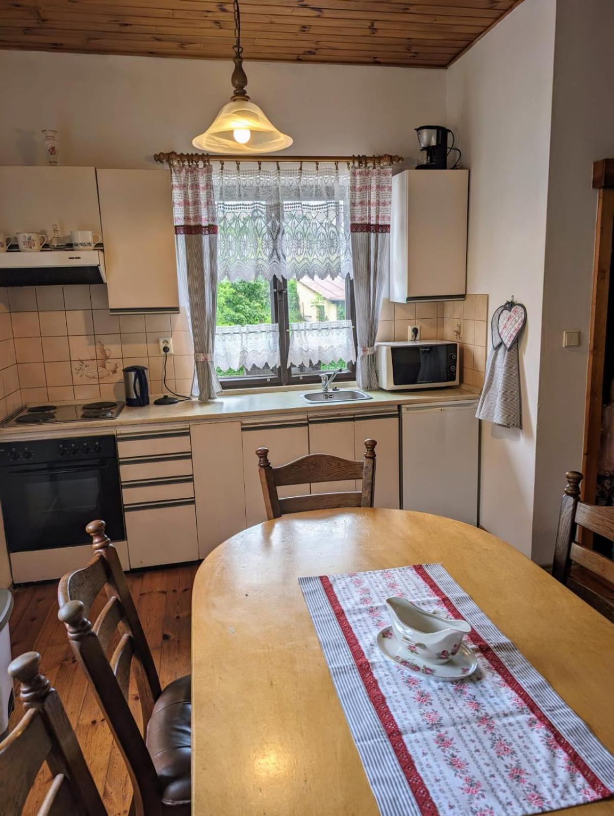 Apartman V Pensionu U Holzaepfelu Červený Kostelec エクステリア 写真